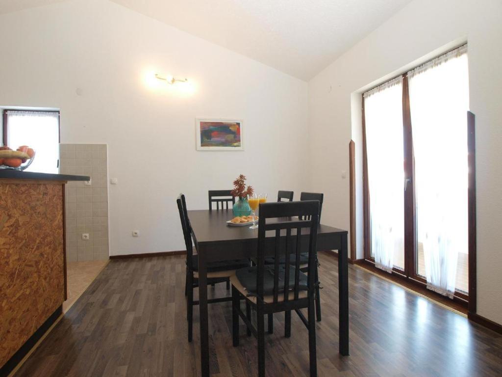 Sunset Apartment
